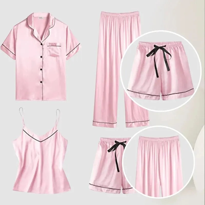 Conjunto de pijama de cuatro piezas